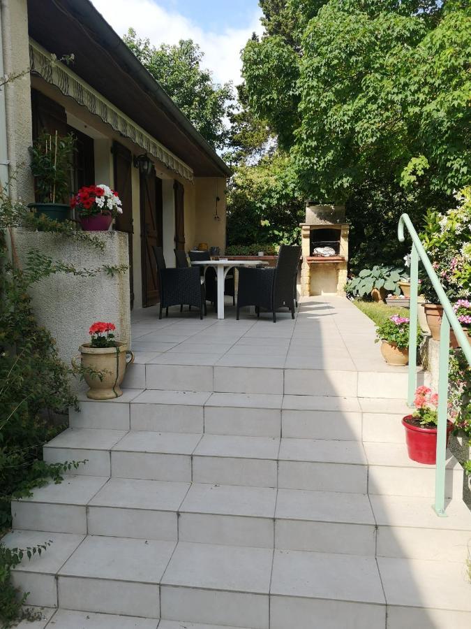 Chez Eliane Apartment Villeneuve-la-Comptal Bagian luar foto